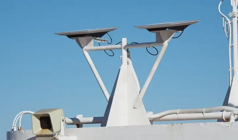 Вашингтон грозит ограничить ВСУ Starlink, если Киев сорвёт сделку по природным ископаемым