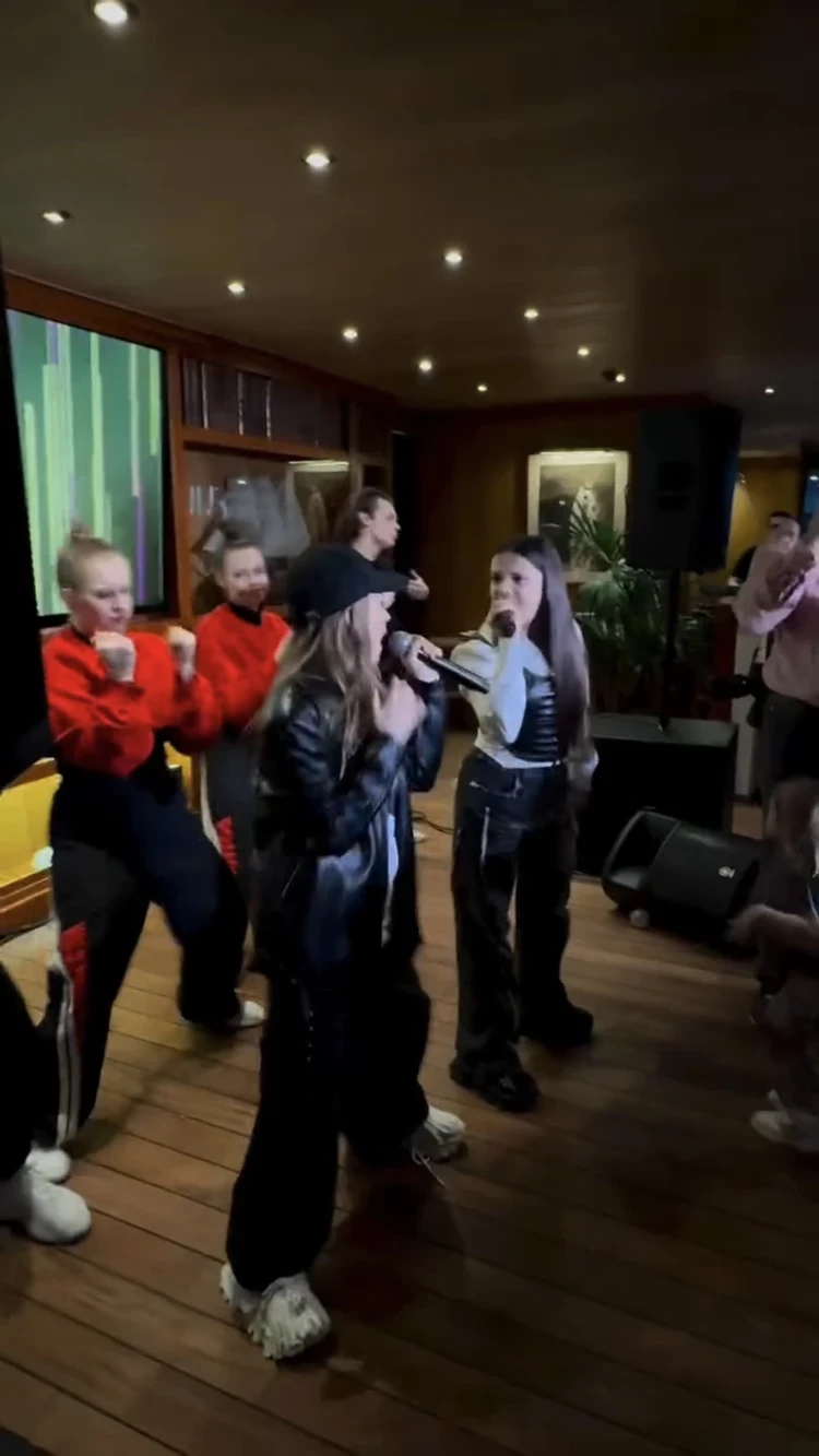 Исполнители нашумевшего хита посвятили Диму Билана в «Сигма боя»