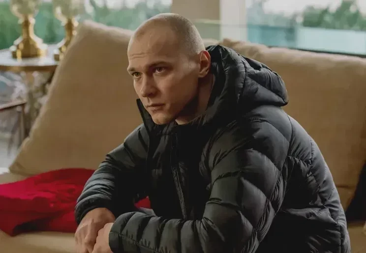 "Do you know шаверма?". Юра Борисов стал гостем британского шоу и рассказал об "Оскаре"