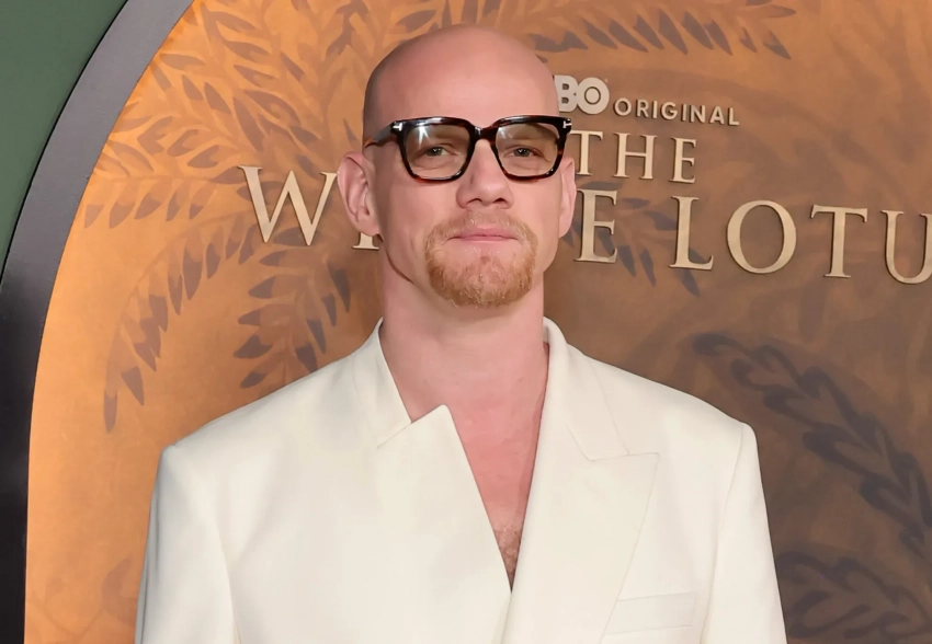 Юрий Колокольников, Пэрис Хилтон, Арнольд Шварценеггер с сыном на премьере третьего сезона "Белого лотоса"