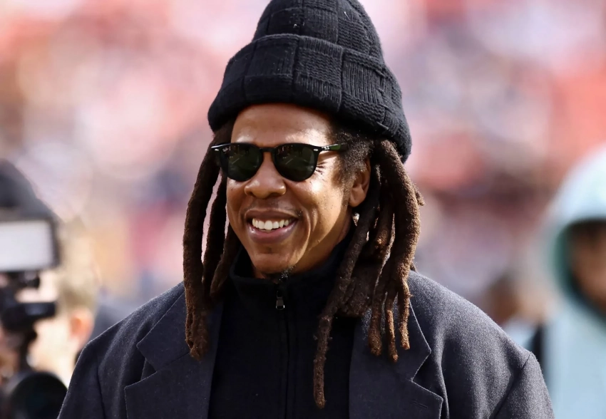 "Травму, которую пережила моя семья, невозможно будет забыть". С Джей-Зи сняли обвинения в изнасиловании 13-летней девочки