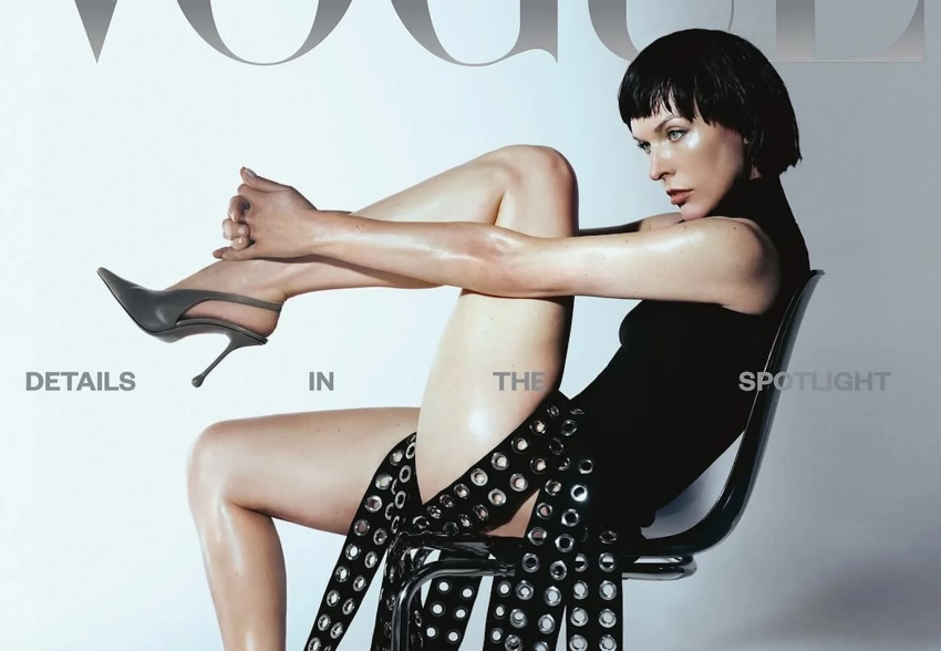 Милла Йовович снялась для обложки Vogue