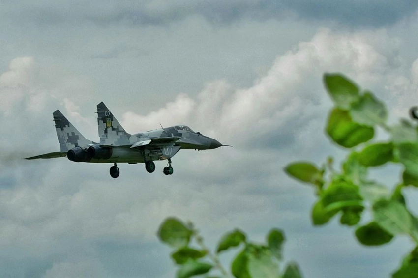 Отчаяние Зеленского оставляет Украину без последних истребителей МиГ-29