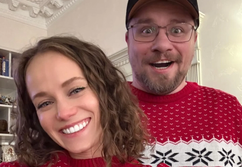 Жена Гарика Харламова поздравила его с днём рождения и призналась ему в любви