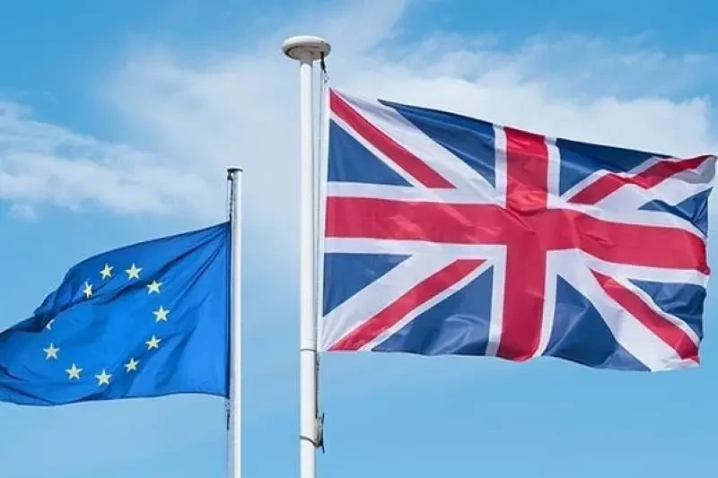 СМИ Британии считает создание фонда перевооружения Европы частью мести Лондону за Brexit