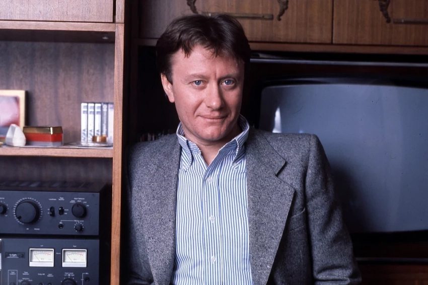 «Дата твоего ухода была стерта из сознания»: Мария Миронова обратилась к отцу в день его рождения