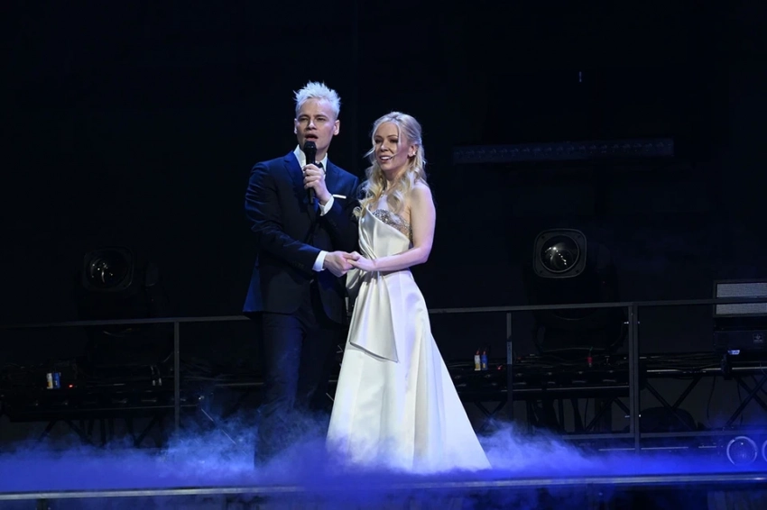 Певцу SHAMAN и Мизулиной предрекли разрыв: Во всем виноват тяжелый кармический брак из прошлых жизней