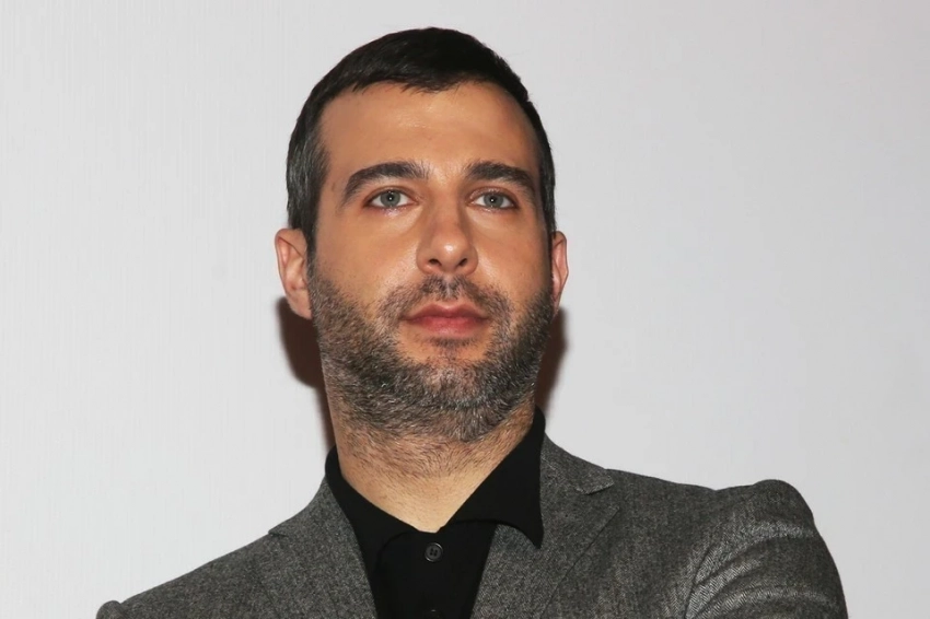 Иван Ургант начал новую жизнь в Париже