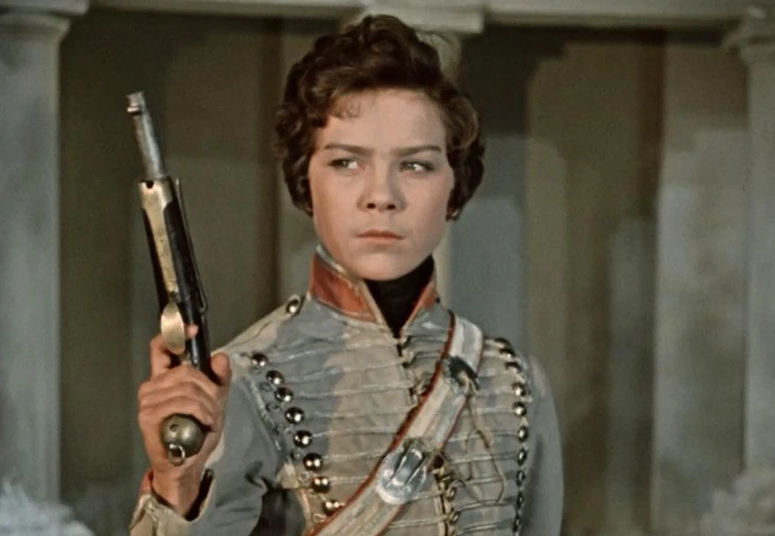 Умерла звезда фильма "Гусарская баллада" и жена Андрея Миронова Лариса Голубкина