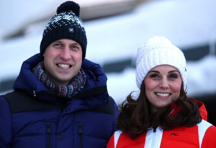 В сети появились фото Кейт Миддлтон и принца Уильяма с детьми на отдыхе в Куршевеле