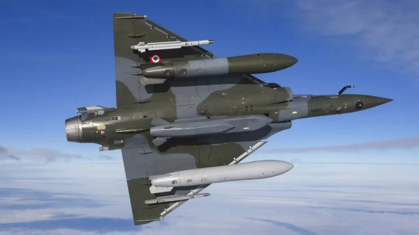 Французские ВВС получили на вооружение модернизированные Mirage 2000D RMV
