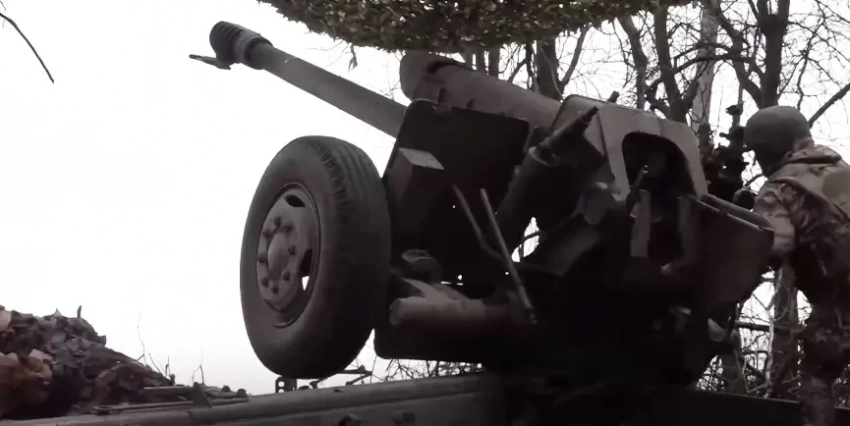 Выходом на окраины Кутьковки ВС РФ получают возможность артиллерийского огневого контроля над узлом логистики ВСУ в Великом Бурлуке Харьковской области