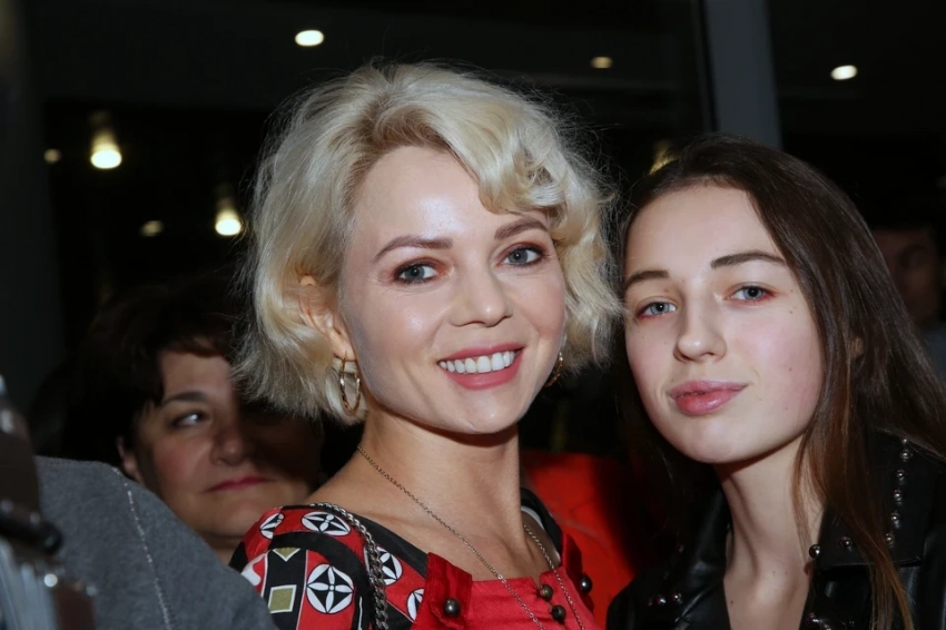 Елена Николаева сделала заявление об отмене скандальной свадьбы дочери Волочковой: "Огорошили!"