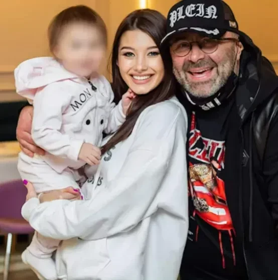 "10 тысяч долларов за свидание". Михаил Хубутия прокомментировал обвинения в нападении на бывшую девушку Юлию Ван