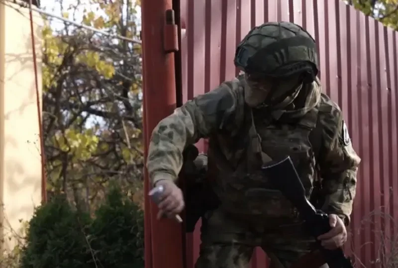 Северная часть Волчанска перешла под контроль ВС РФ, новая линия фронта проходит по реке Волчья