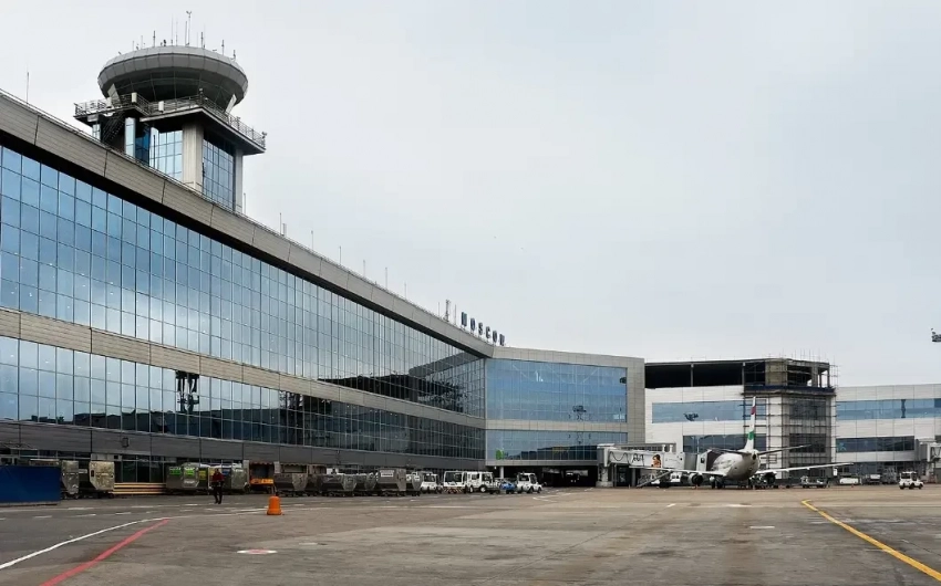 Киев пытается парализовать работу большинства аэропортов, расположенных в центральной части России