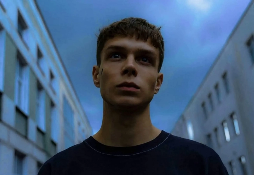 "Настроен по-боевому". Глеб Калюжный отправится на срочную службу 27 мая