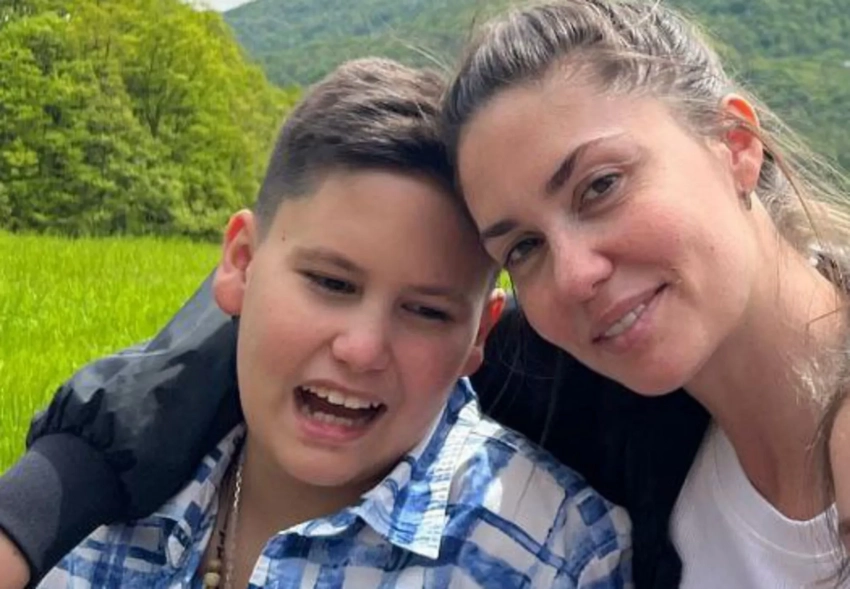 Стало известно, как сын Агаты Муцениеце отреагировал на её помолвку