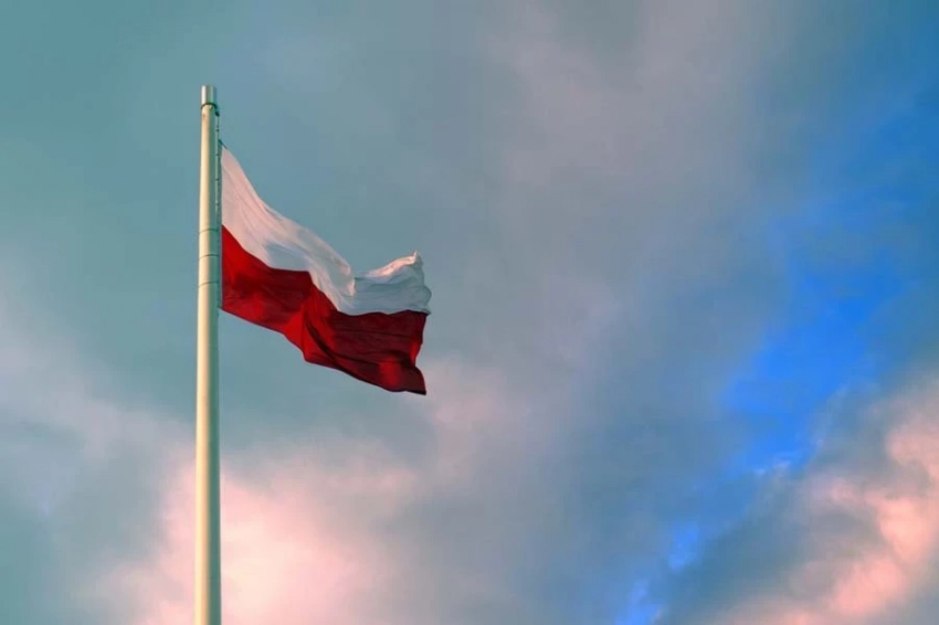 США включились в предвыборную гонку в Польше