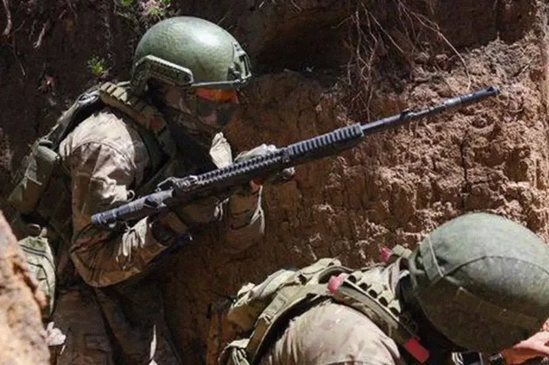 Штурмовики 33-го МСП «Южной» группировки войск освободили Яблоновку и с ходу прорвали оборону врага в Александро-Калиново