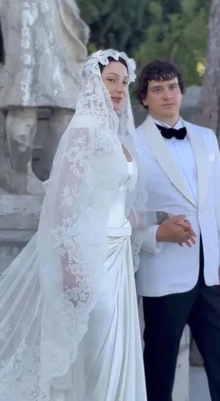 Настя Ивлеева показала редкое видео со свадьбы с Филиппом Бегаком