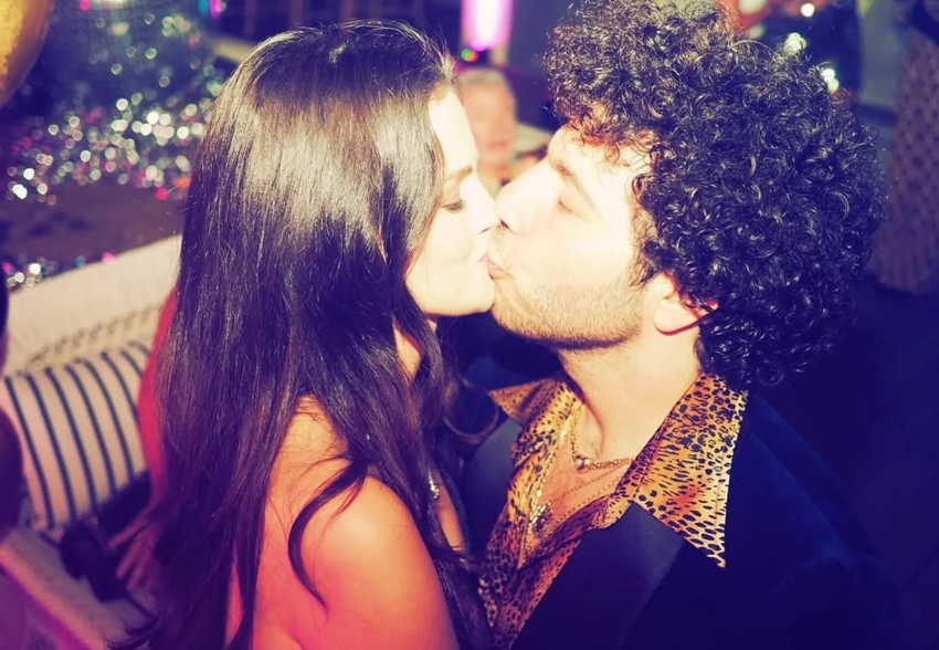 Селена Гомес отмечает 33-летие в компании жениха и подруги Тейлор Свифт