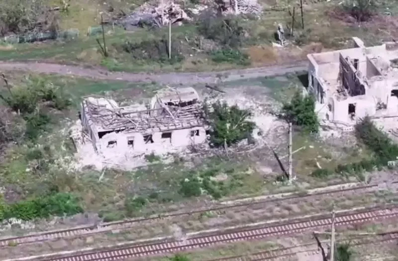 Закрывавшее выход к Константиновке с юго-востока село Александро-Шультино перешло под контроль ВС РФ