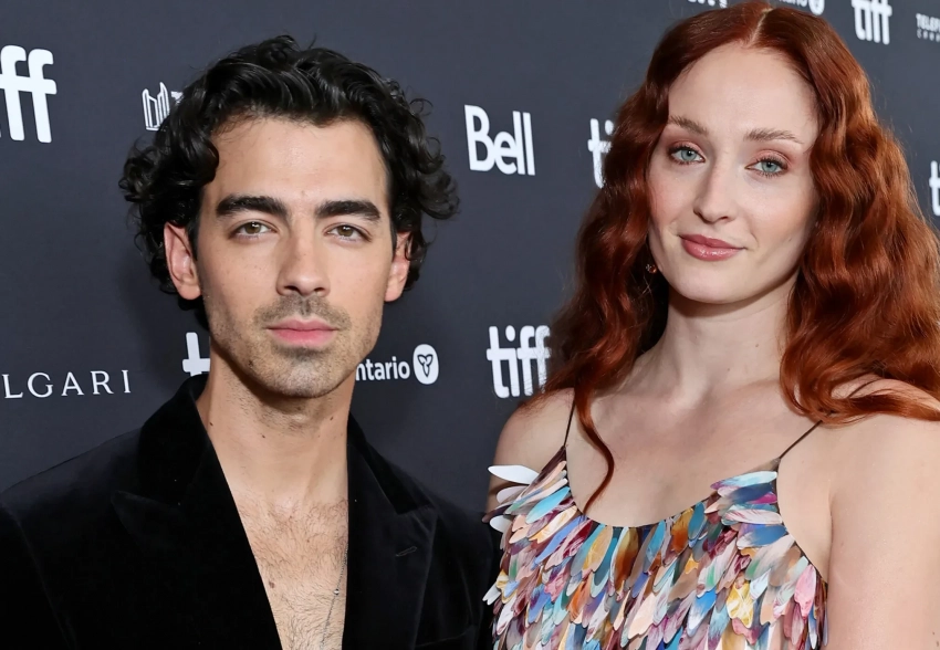 "Это так умилительно". Джо Джонас рассказал, как растут его дочери от бывшей жены Софи Тёрнер