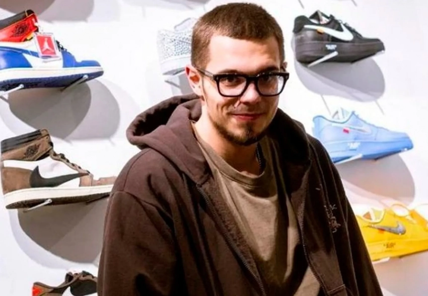 Блогера Никиту Ефремова задержали в аэропорту Москвы