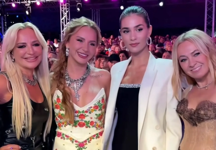 Яна Рудковская, Виктория Шелягова, Анастасия Шубская и Анна Asti посетили фестиваль "Новая волна — 2025"