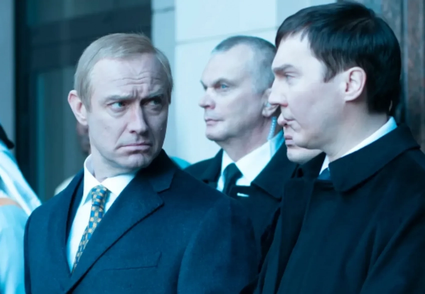 Появился первый кадр из фильма "Кремлёвский волшебник" с Джудом Лоу в роли Владимира Путина