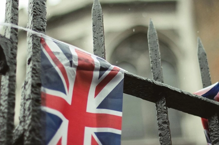 Британия возвращается в состояние нищего острова XVII века