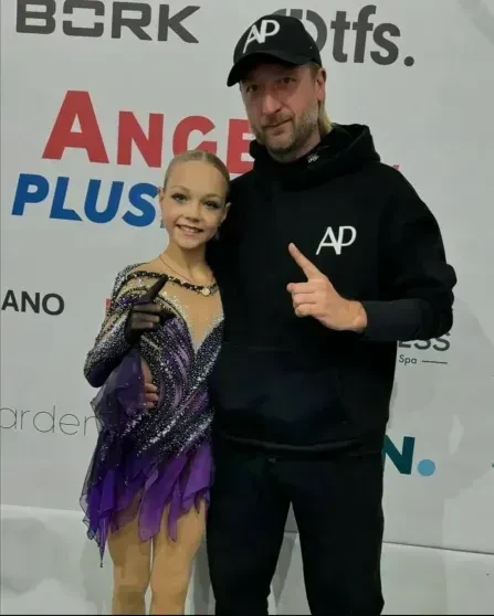 "У мамы три привода за жёсткое обращение с ребёнком". Яна Рудковская прокомментировала скандал вокруг 14-летней фигуристки Евгения Плющенко