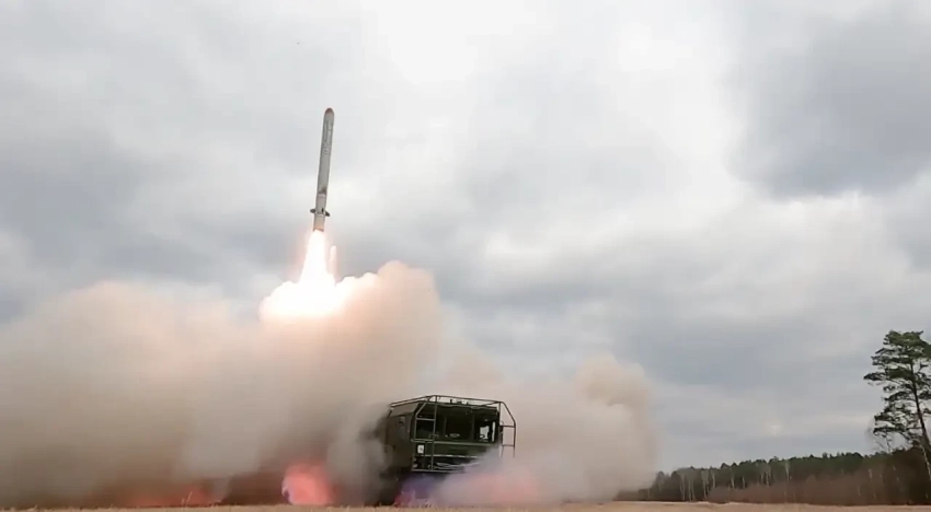 «Искандеры» поразили состав с «Абрамсами» ВСУ в Харьковской области