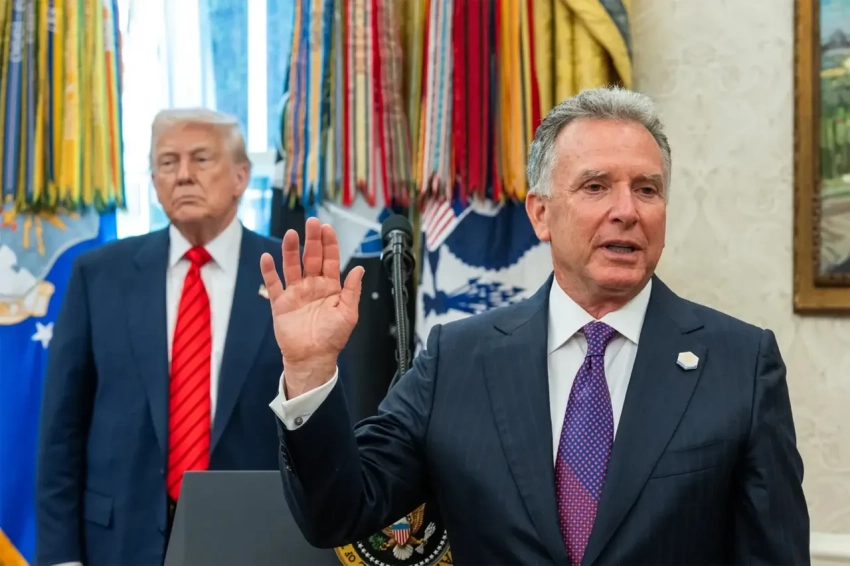 Bloomberg публикует «слив» стенограммы переговоров Уиткоффа, Ушакова и Дмитриева