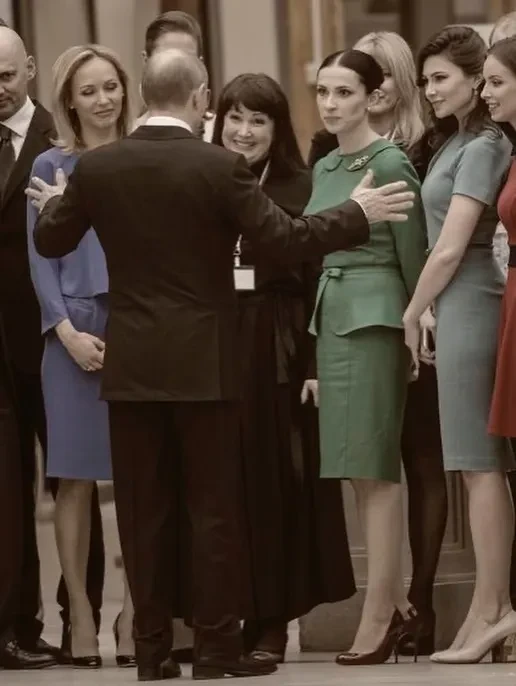 Наиля Аскер-заде показала архивное фото в свадебном платье