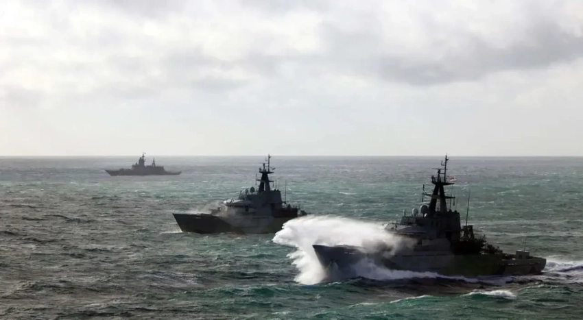 ВМС Британии не решились на захват танкера при его эскорте корветом ВМФ РФ