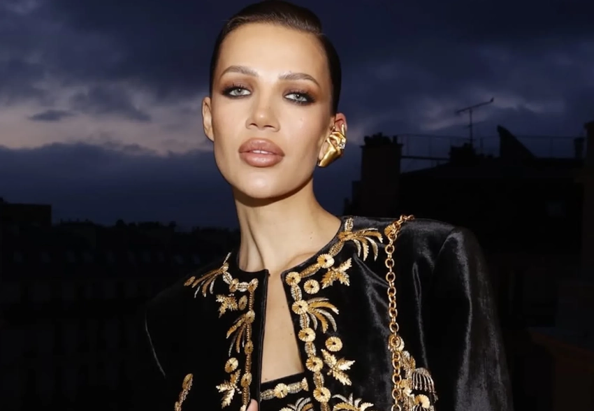 Жена миллионера Олега Новикова и бывшая участница "Дома 2" Инесса Шевчук посетила показ Schiaparelli в Париже