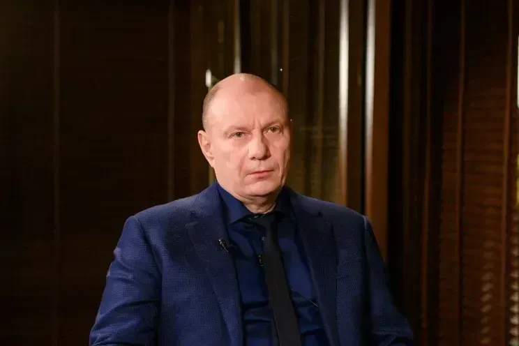 Владимир Потанин потребовал запретить экс-супруге судиться с ним в Лондоне