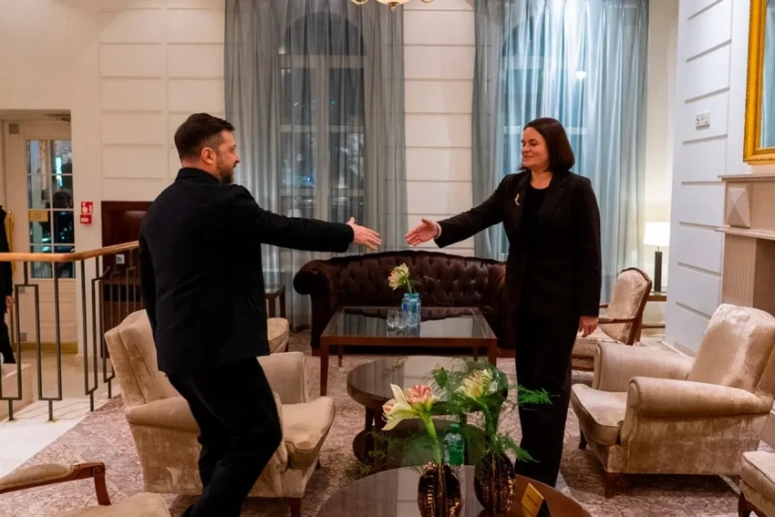 Тихановская просит Зеленского включить Белоруссию в мирное соглашение по Украине