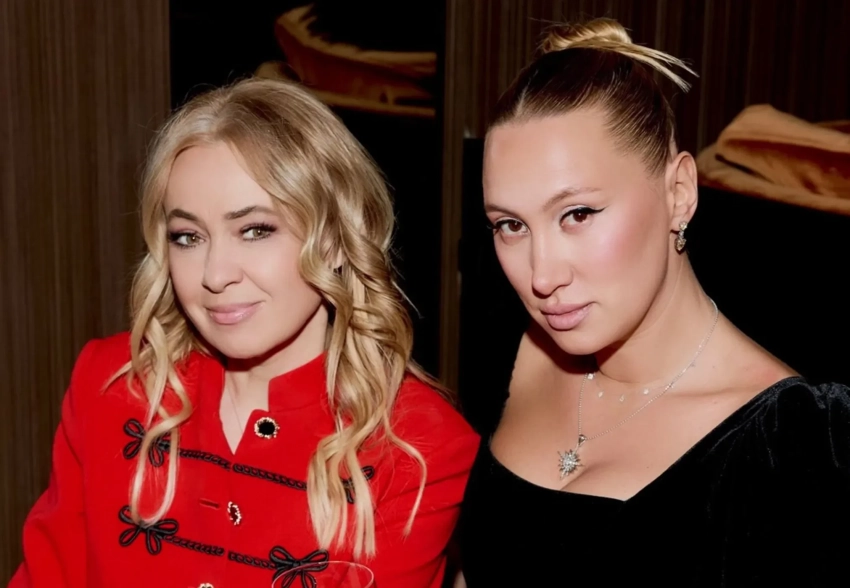 Жена Павла Буре Алина повеселилась в компании Яны Рудковской на фоне развода с ним